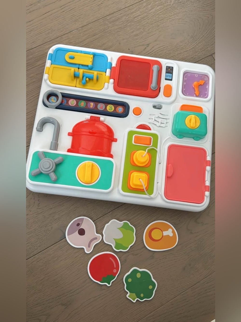 Baby/toddler busy board